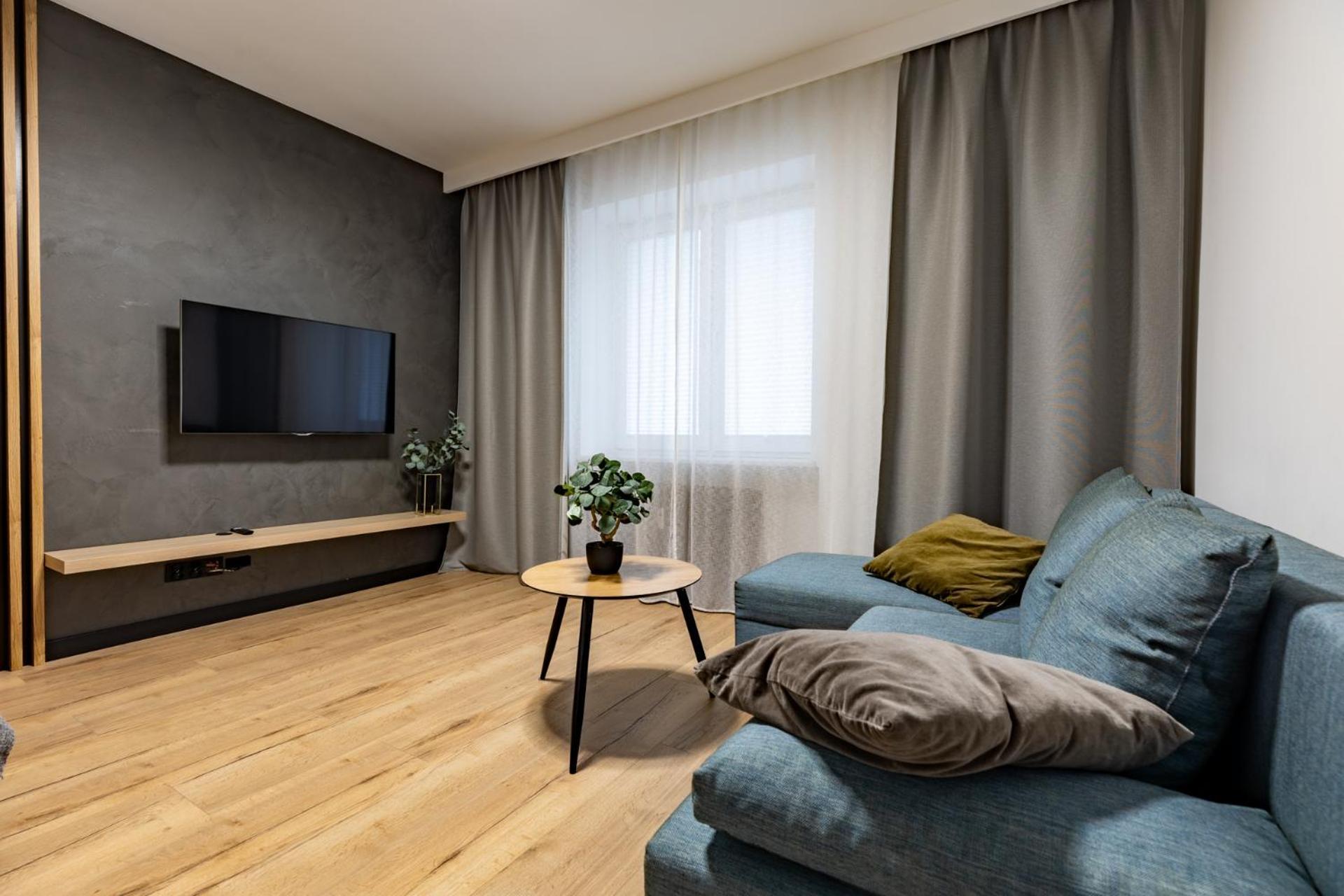 Apartamenty Premium, Faktura Vat, Zrodlowa Centrum Parter Ground Floor Parking Super Lokalizacja Two Bedrooms Kitchen 50 M2 Kielce Exterior foto